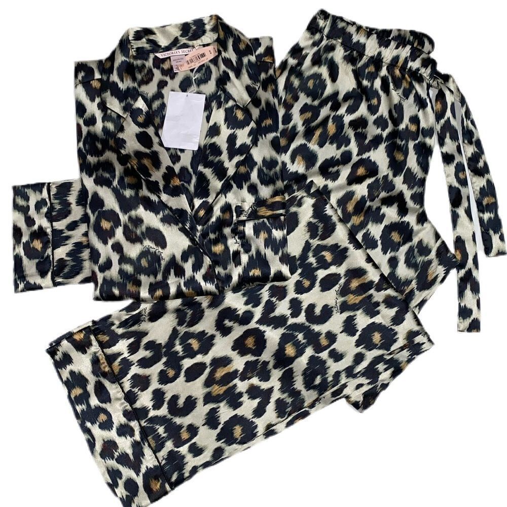 Victorias Secret Supersoft Satin Afterhours Leopard print Jacket pant pajama set